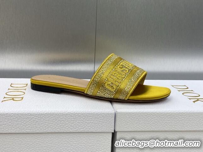 Purchase Dior Dway Flat Slide Sandals in Yellow Cotton Embroidered with Metallic Thread and Crystals 605062