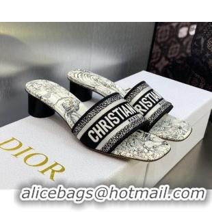 Lower Price Dior Dway Heeled Slide Sandals 3.5cm in White and Black Embroidered Cotton with Toile de Jouy Voyage Motif 6