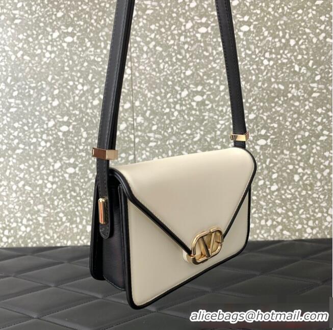 Well Crafted VALENTINO GARAVANI LETTER SMALL BAG 0M59 WHITE&BLACK