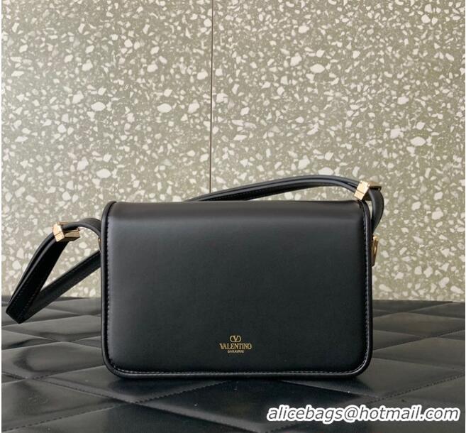 Well Crafted VALENTINO GARAVANI LETTER SMALL BAG 0M59 BLACK