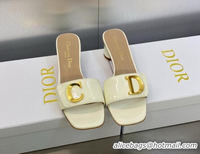 Cheap Price Dior C'est Dior Heeled Slide Sandals 4.5cm in White Patent Calfskin with CD Letters 606088