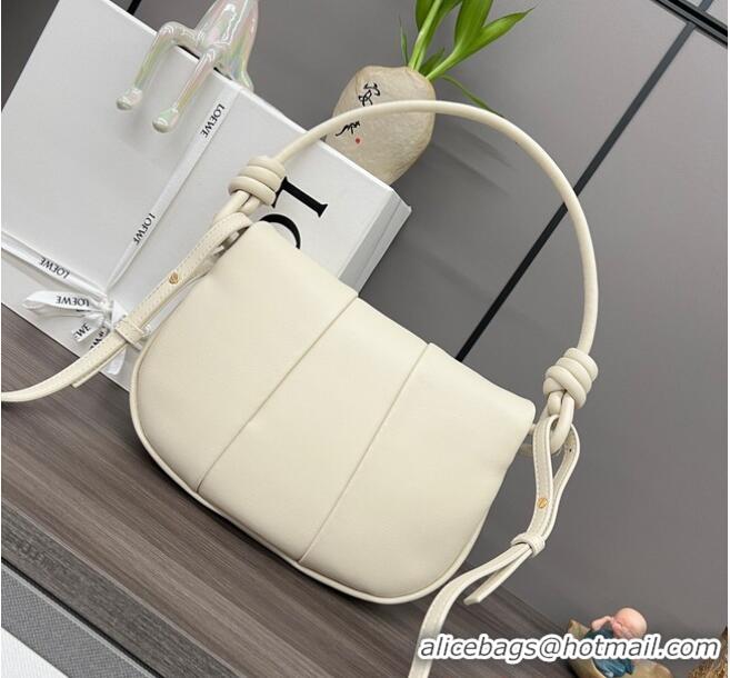 Famous Brand Loewe Original Leather Shoulder bag 062317 Cream