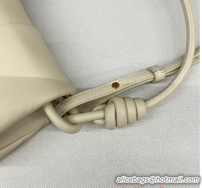 Famous Brand Loewe Original Leather Shoulder bag 062317 Cream