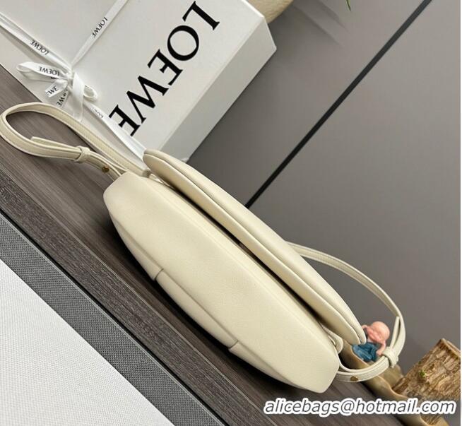 Famous Brand Loewe Original Leather Shoulder bag 062317 Cream