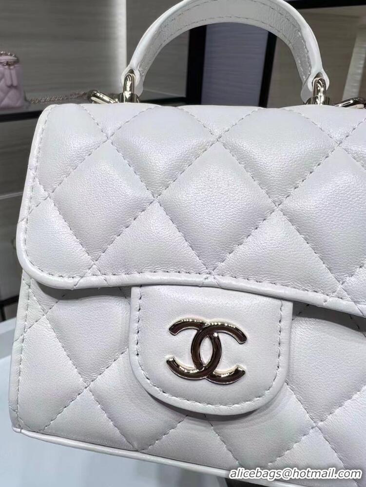 ​High Quality Chanel 22P Quilted Lambskin Top Handle Clutch On Chain AP8795 White