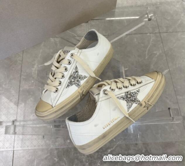 Purchase Golden Goose V-Star in white leather with a platinum glitter star 607007