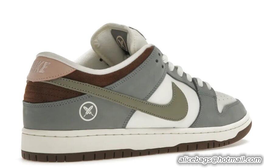 ​Buy Inexpensive Nike SB Dunk Low Sneakers N7480 (For Women and Men)