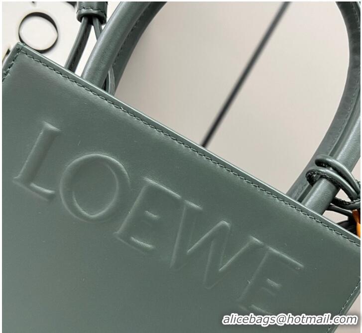 Famous Brand Loewe Original Leather Shoulder Handbag 652307 Green