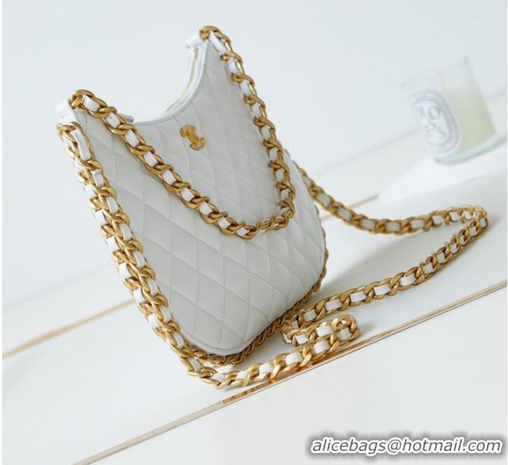 Buy Inexpensive Chanel LARGE HOBO BAG AS4368 White