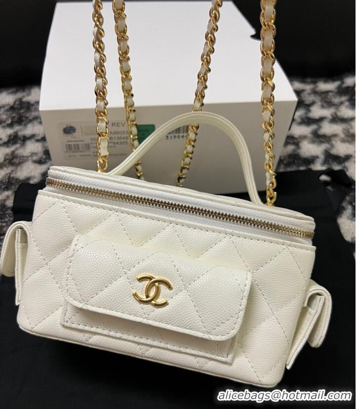 Luxury Cheap Chanel CLUTCH WITH CHAIN AP3017 white