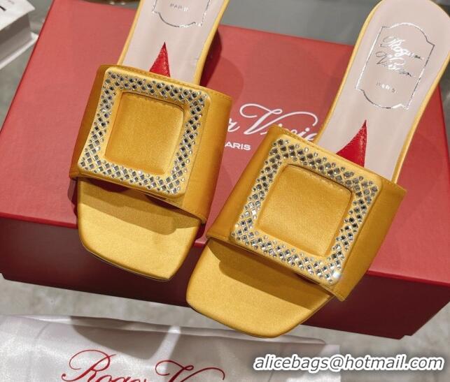 Luxurious Roger Vivier Cube Strass Buckle Heel Slide Sandals 4.5cm in Satin Yellow 718022