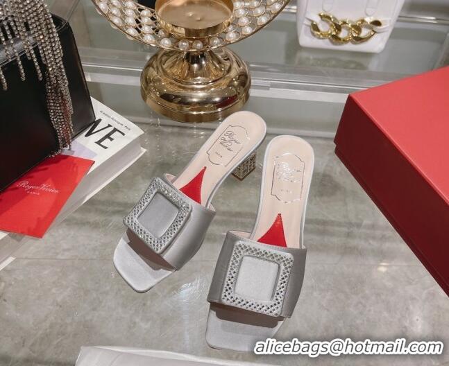 Good Looking Roger Vivier Cube Strass Buckle Heel Slide Sandals 4.5cm in Satin Light Grey 718023