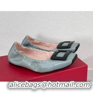 Best Product Roger Vivier Viv' Pockette Lacquered Buckle Ballerinas in Nappa Leather Light Grey 728043