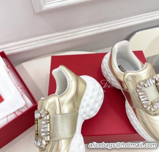 Good Quality Roger Vivier Viv Run Moonlight Crystal Buckle Sneakers in Metallic Leather Gold 809050