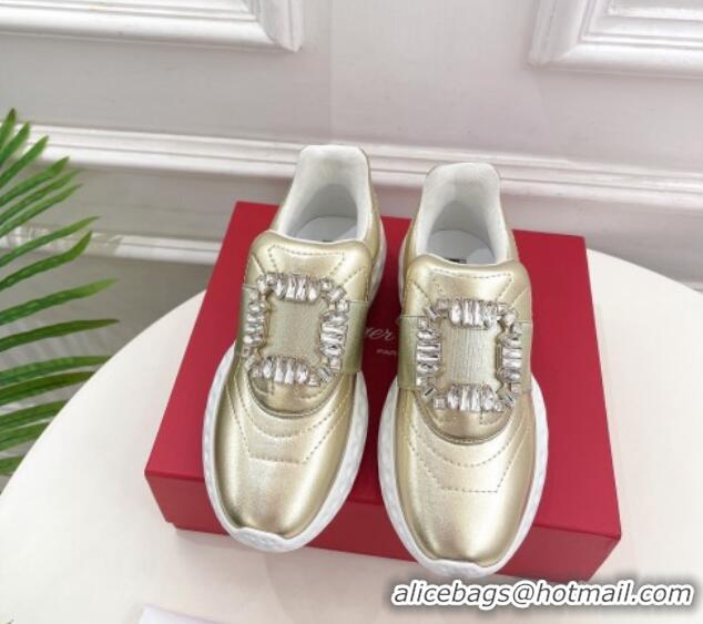 Good Quality Roger Vivier Viv Run Moonlight Crystal Buckle Sneakers in Metallic Leather Gold 809050