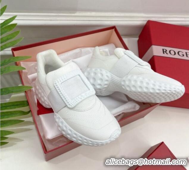 Popular Style Roger Vivier Viv Run Moonlight Crystal Buckle Sneakers in Fabric All White 809058