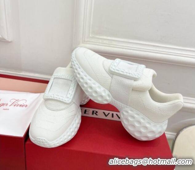 Popular Style Roger Vivier Viv Run Moonlight Crystal Buckle Sneakers in Fabric All White 809058