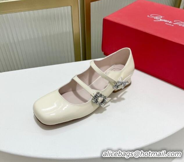 Sophisticated Roger Vivier Trés Vivier Strass Buckle Mini Babies Ballerinas 3cm in Patent Leather White 814086