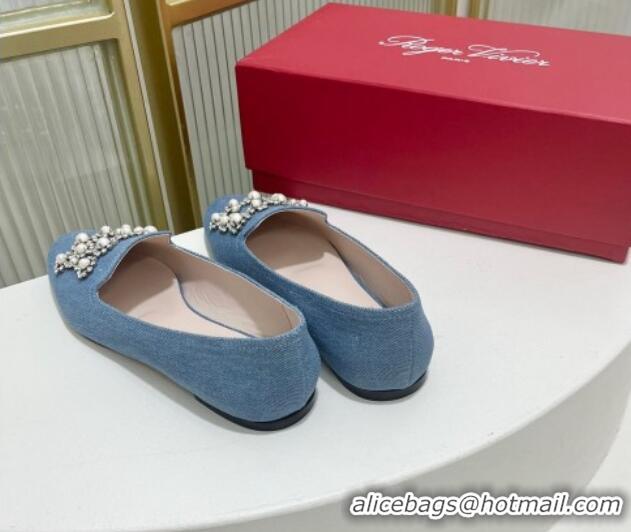 Top Grade Roger Vivier Pearl Embroidered Buckle Loafers in Denim Light Blue 902077