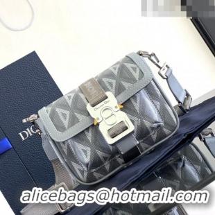 Super Quality Dior Men's Mini Hit The Road Bag with Strap in CD Diamond Canvas CD4058 Grey 2023