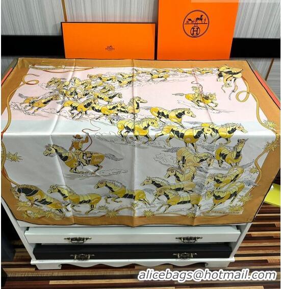 Famous Brand Hermes Horse Silk Sqaure Scarf 90x90cm HS09191 Gold 2023