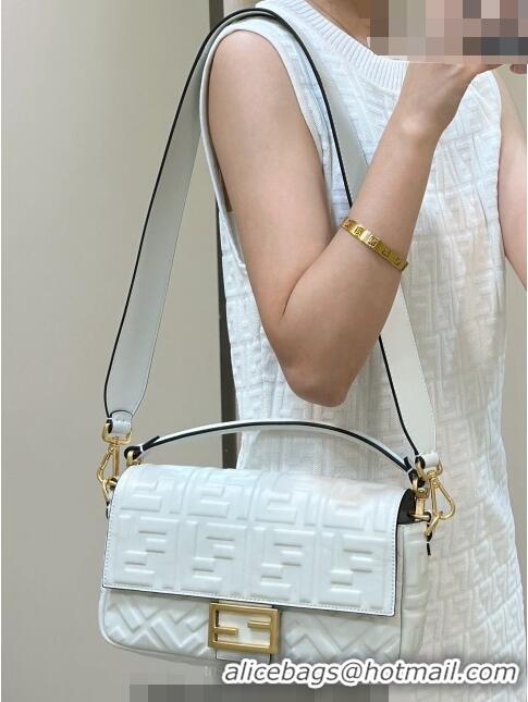 Top Quality Design Fendi Baguette Medium Nappa Leather Bag 0135AM White 2023