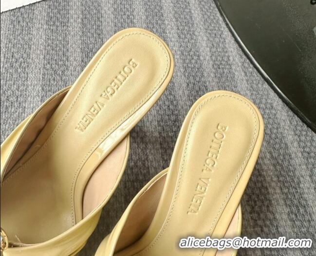 Grade Quality Bottega Veneta Bunnie Heel Mules 9cm in Patent Leather Yellow 619060