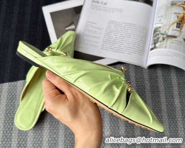 Luxurious Bottega Veneta Bunnie Flat Mules in Patent Leather Green 0619067