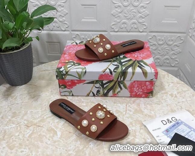 Top Design Dolce & Gabbana DG Lambskin Flat Slide Sandals with Pearls Brown 605011