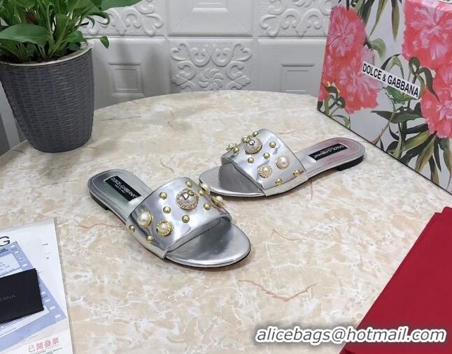 Sumptuous Dolce & Gabbana DG Metallic Leather Flat Slide Sandals with Pearls Silver 605016