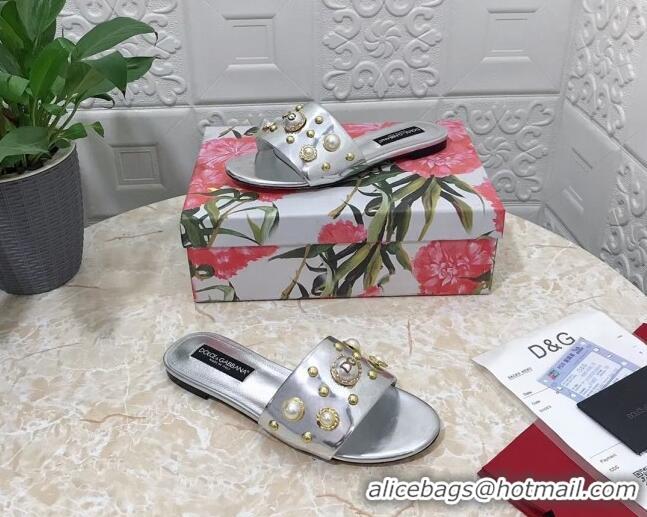 Sumptuous Dolce & Gabbana DG Metallic Leather Flat Slide Sandals with Pearls Silver 605016