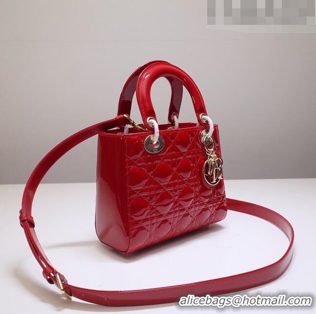 Trendy Design Dior Small Lady Dior Bag in Patent Leather CD2802 Red 2023