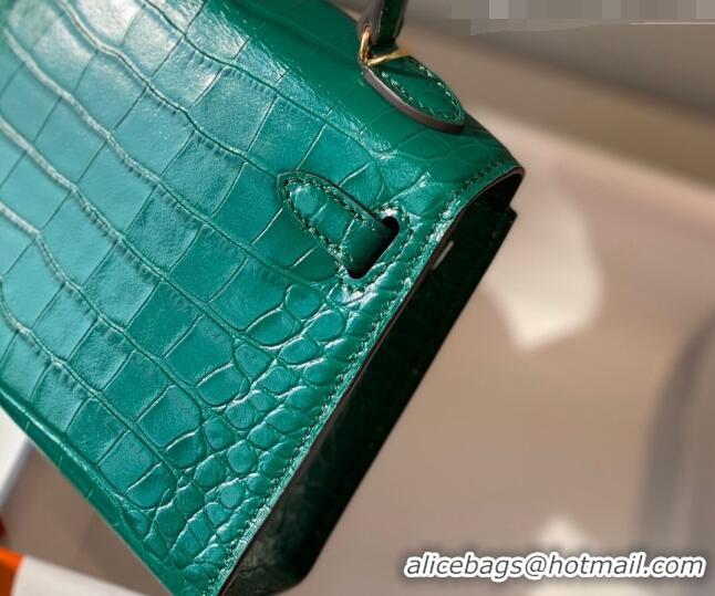 Good Taste Hermes Mini Kelly Bag 19cm in Crocodile Embossed Leather 0523 Emerald Green 2023