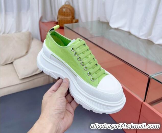 Expensive Alexander McQueen Tread Slick Canvas Lace Up Sneakers White/Green 013037