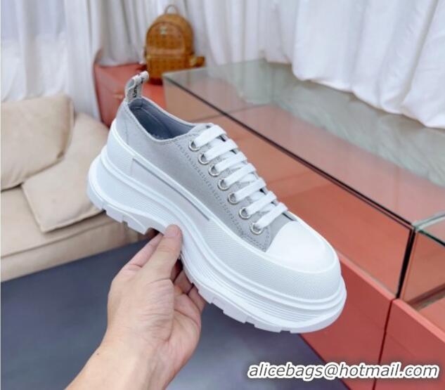 Durable Alexander McQueen Tread Slick Canvas Lace Up Sneakers White/Grey 013055