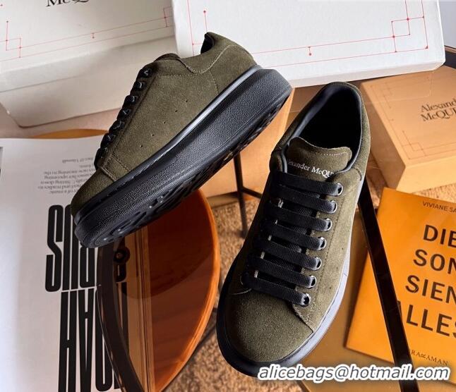 Shop Duplicate Alexander McQueen Oversized Sneakers in Green Suede 228119