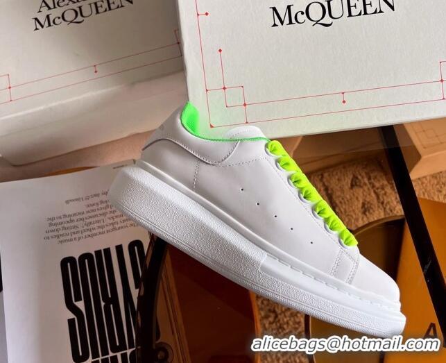 Discount Alexander McQueen Oversized Sneakers in White Calf Leather Green 0228128