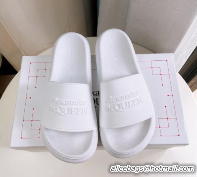 Sumptuous Alexander McQueen PU Flat Slide Sandals White 030106