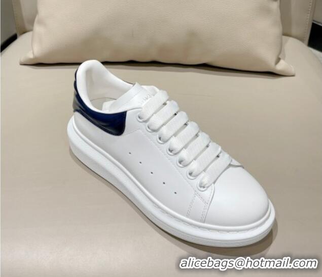 Grade Alexander McQueen Oversized Sneakers with Patent Leather Heel White/Navy Blue 625120