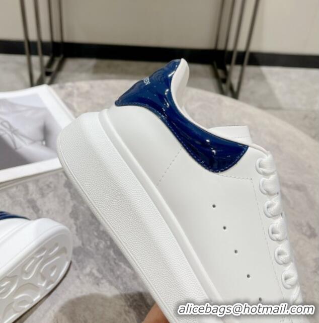 Grade Alexander McQueen Oversized Sneakers with Patent Leather Heel White/Navy Blue 625120