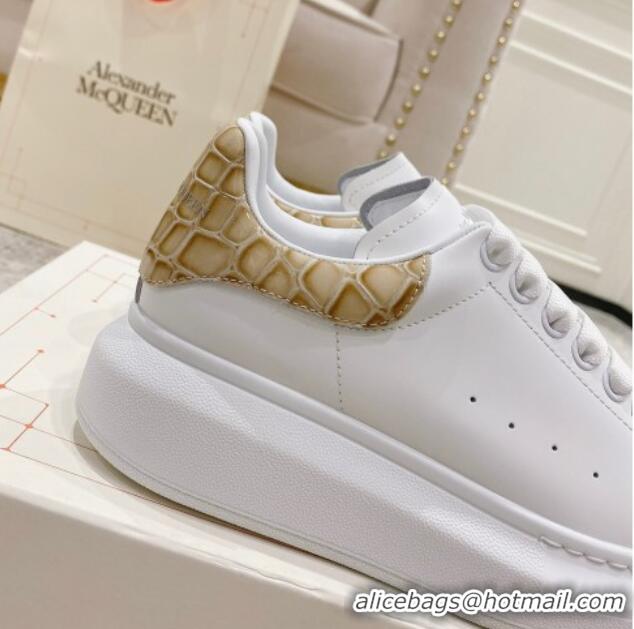 Discount Alexander McQueen Oversized Sneakers with Stone-embossed Heel White/Apricot 614089