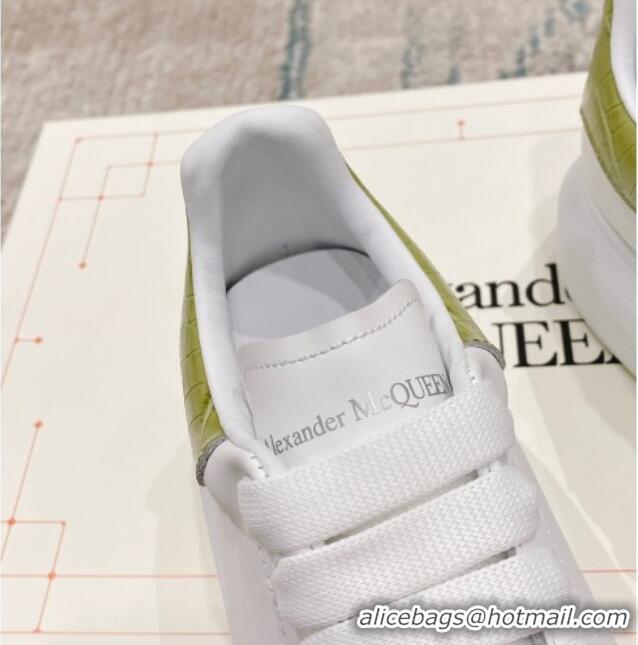 Top Grade Alexander McQueen Oversized Sneakers with Stone-embossed Heel White/Avocado Green 614092