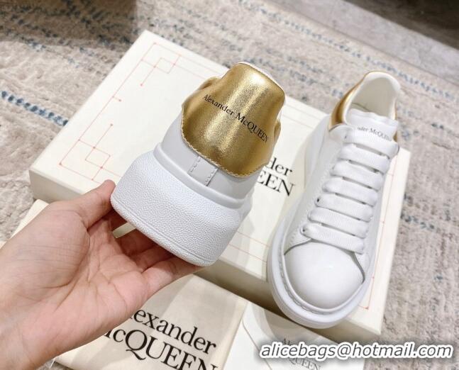 Charming Alexander McQueen Oversized Sneakers with Calf Leather Heel White/Gold 614104