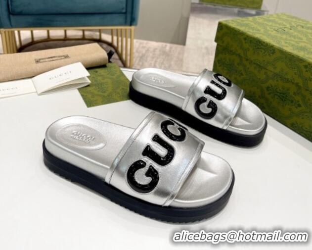 Grade Quality Gucci Leather Slide Sandals with Gucci Script Silver 620065