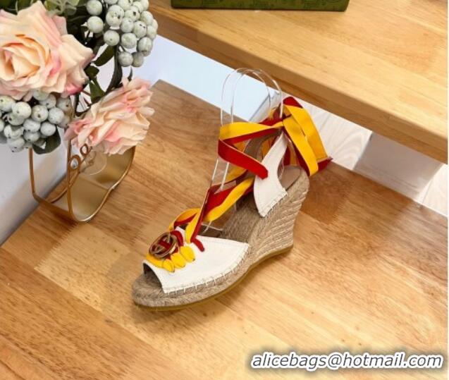 Luxurious Gucci Lace up Wedge Espadrille Sandals 9.5cm in Cotton Canvas White 719033