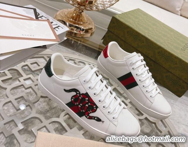 Low Price Gucci Ace Leather Sneakers with Kingsnake White 012075