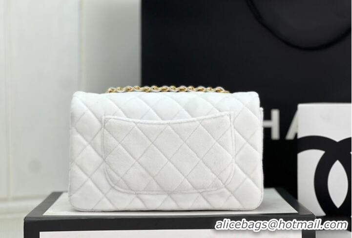 Luxurious Discount Chanel CLASSIC HANDBAG A1116 WHITE