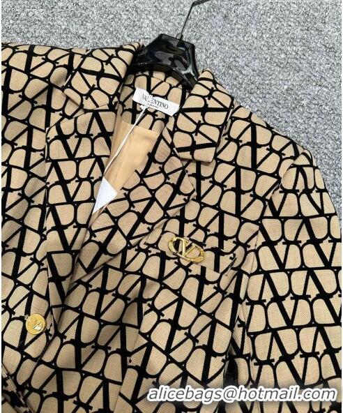 Buy Fashionable Valentino Jacket and Skirt V91516 Beige 2023