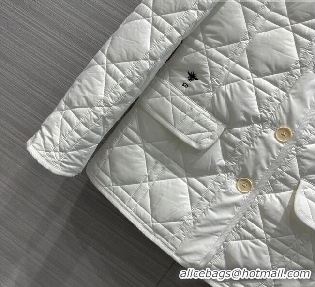 Famous Brand Dior Padded Jacket D101912 White 2023