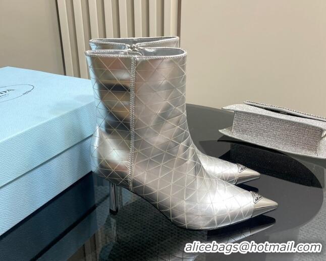 Durable Prada Quilted Metallic Leather Ankle Boots 7.5cm Silver 725072